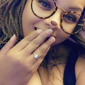 Meet your Posher, Felicia